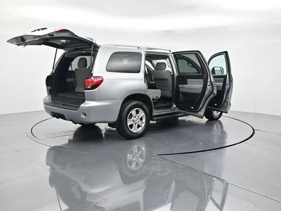 2022 Toyota Sequoia SR5