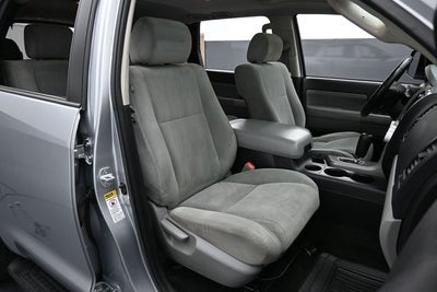 2017 Toyota Sequoia SR5 5.7L