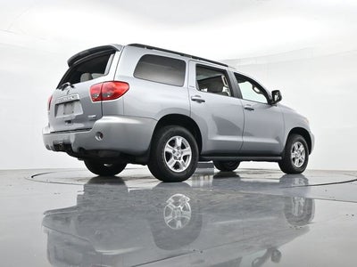 2017 Toyota Sequoia SR5 5.7L