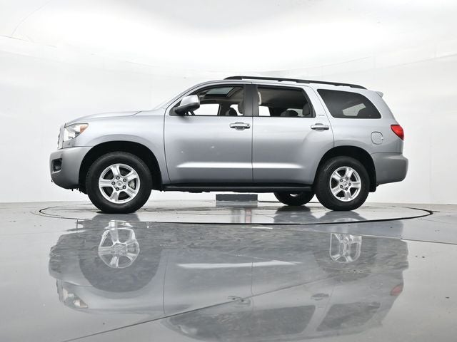 2017 Toyota Sequoia SR5 5.7L