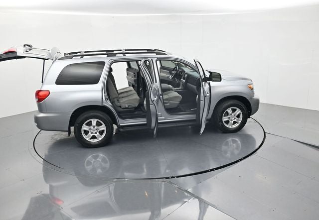 2017 Toyota Sequoia SR5 5.7L