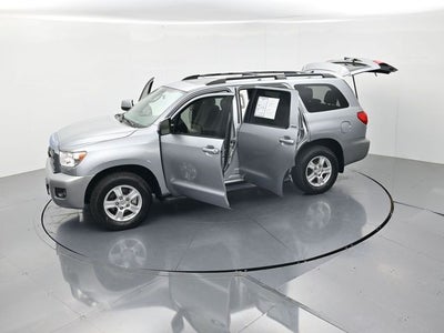 2017 Toyota Sequoia SR5 5.7L