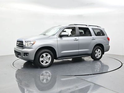 2017 Toyota Sequoia SR5 5.7L