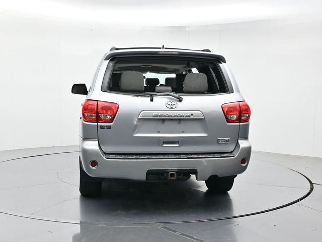 2017 Toyota Sequoia SR5 5.7L