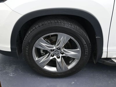 2017 Toyota Highlander Limited Platinum