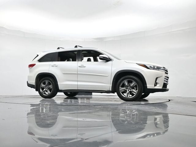 2017 Toyota Highlander Limited Platinum