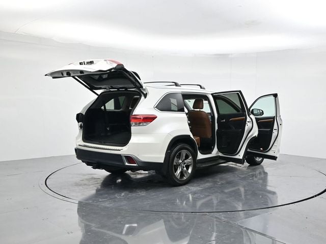 2017 Toyota Highlander Limited Platinum