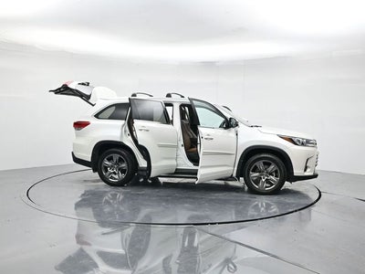 2017 Toyota Highlander Limited Platinum