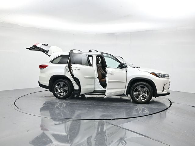2017 Toyota Highlander Limited Platinum