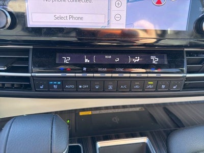 2024 Toyota Sienna Platinum 7 Passenger