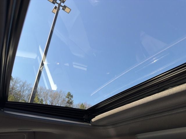 2024 Toyota Sienna Platinum 7 Passenger