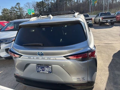 2024 Toyota Sienna Platinum 7 Passenger