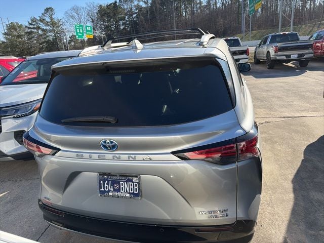 2024 Toyota Sienna Platinum 7 Passenger