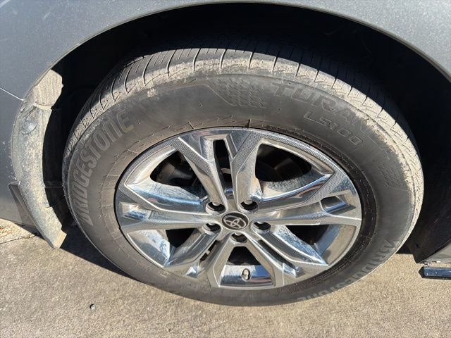 2024 Toyota Sienna Platinum 7 Passenger