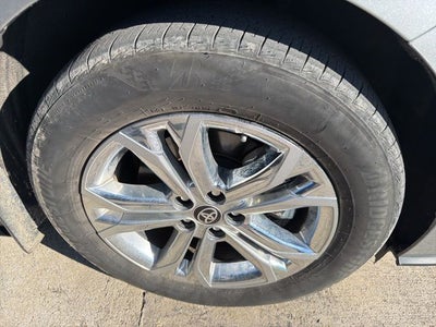 2024 Toyota Sienna Platinum 7 Passenger