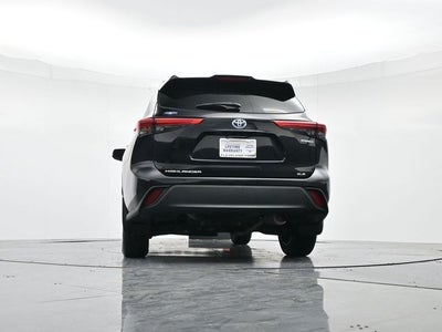 2021 Toyota Highlander Hybrid XLE