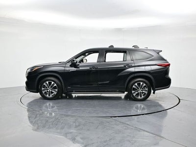 2021 Toyota Highlander Hybrid XLE