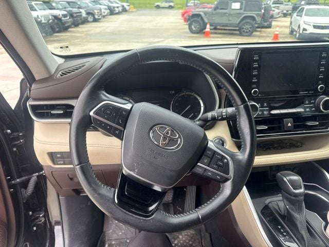 2021 Toyota Highlander XLE