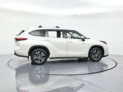 2021 Toyota Highlander Hybrid XLE