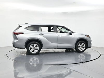 2025 Toyota Highlander LE
