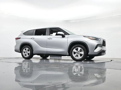 2025 Toyota Highlander LE