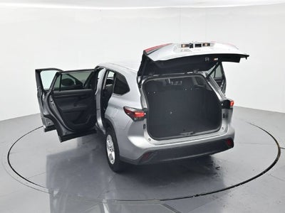 2025 Toyota Highlander LE