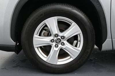 2025 Toyota Highlander LE