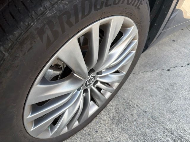 2024 Toyota Highlander Platinum