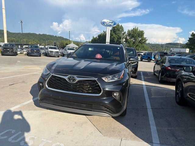 2024 Toyota Highlander Platinum
