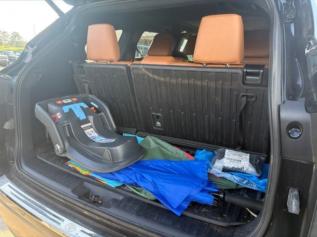 2024 Toyota Highlander Platinum