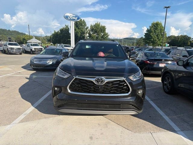 2024 Toyota Highlander Platinum