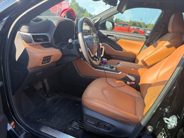 2024 Toyota Highlander Platinum