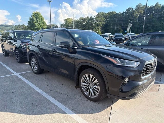 2024 Toyota Highlander Platinum