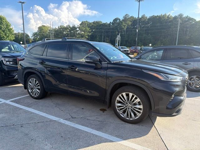 2024 Toyota Highlander Platinum