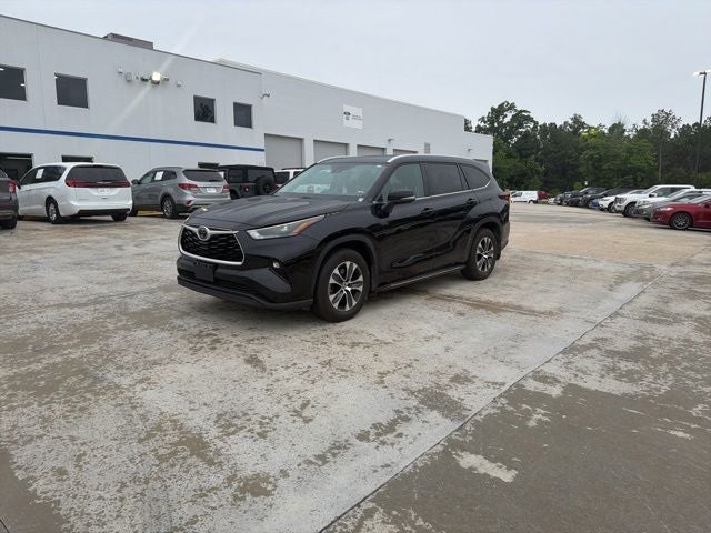 2024 Toyota Highlander XLE