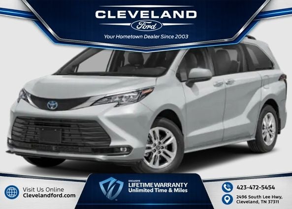 2025 Toyota Sienna XLE 8 Passenger