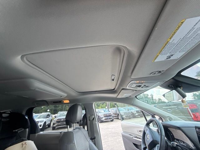 2021 Toyota Sienna Limited 7 Passenger