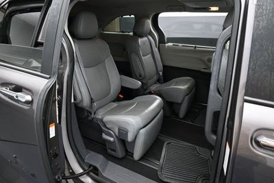 2021 Toyota Sienna Limited 7 Passenger