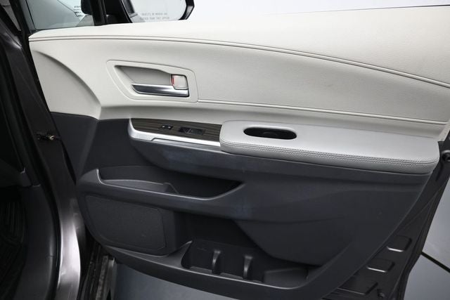 2021 Toyota Sienna Limited 7 Passenger