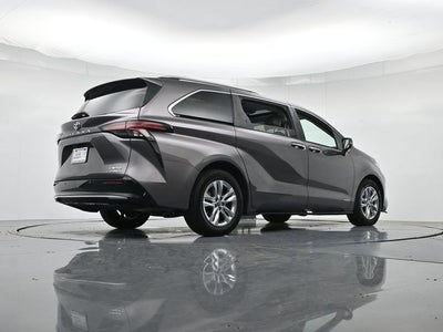 2021 Toyota Sienna Limited 7 Passenger