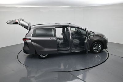 2021 Toyota Sienna Limited 7 Passenger
