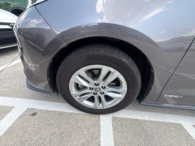 2021 Toyota Sienna Limited 7 Passenger