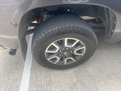 2014 Toyota Tundra SR5