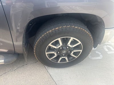 2014 Toyota Tundra SR5