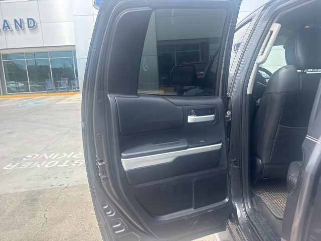 2014 Toyota Tundra SR5