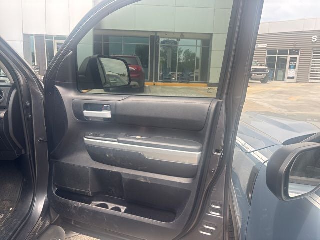 2014 Toyota Tundra SR5