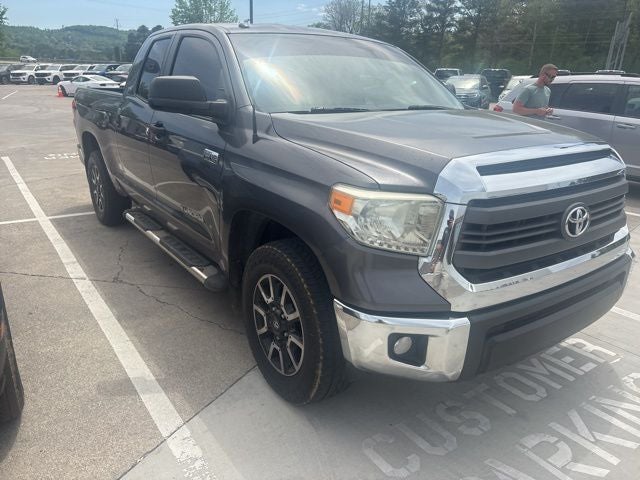 2014 Toyota Tundra SR5