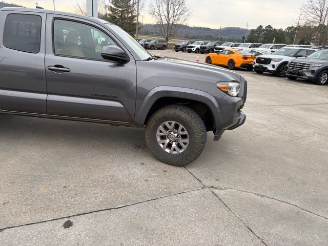 2016 Toyota Tacoma SR5