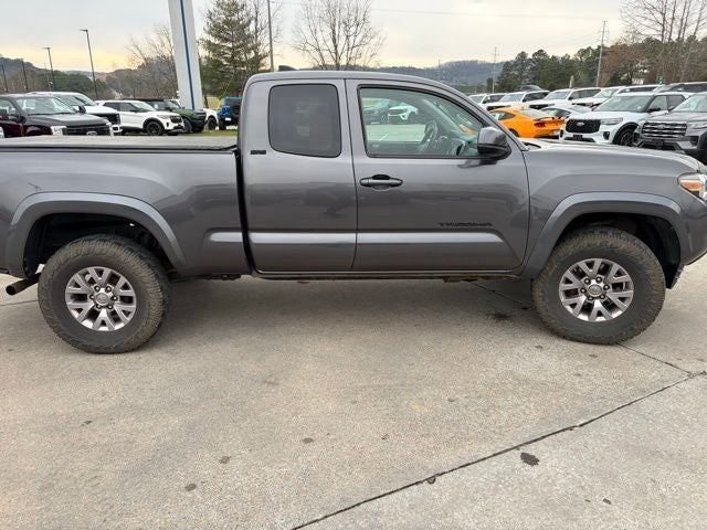 2016 Toyota Tacoma SR5