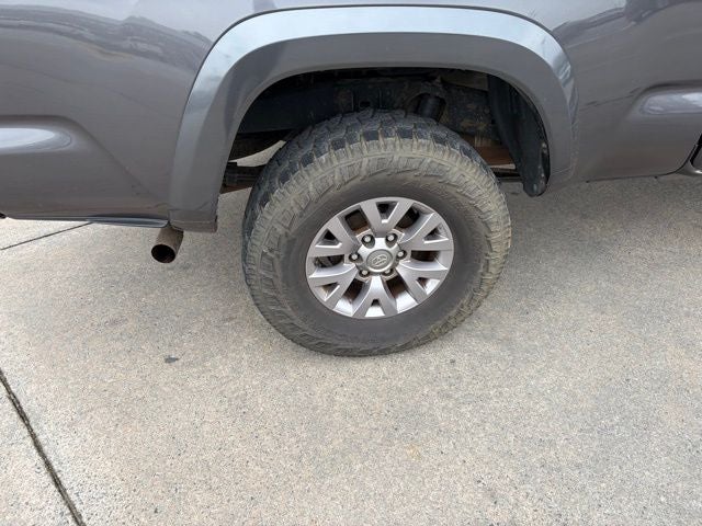 2016 Toyota Tacoma SR5